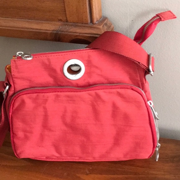 Purse - Picture 2 of 5